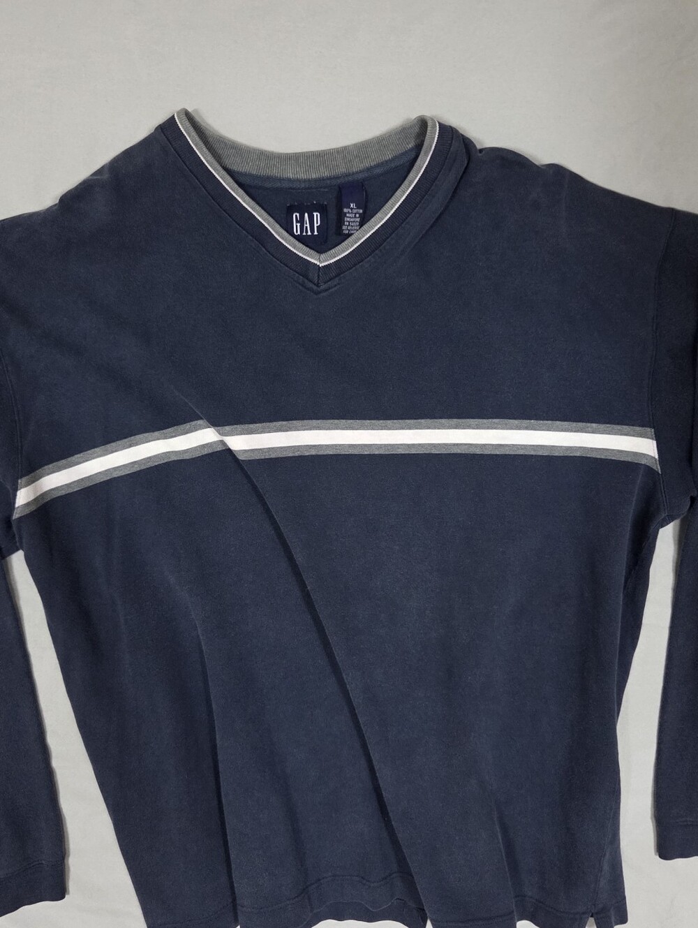 Vintage 90s GAP V-Neck Pullover